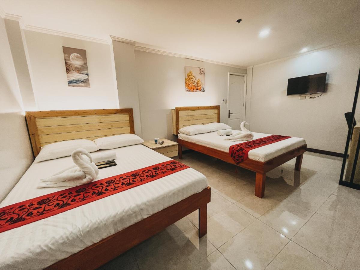 La Choeben Suites Calbayog Extérieur photo